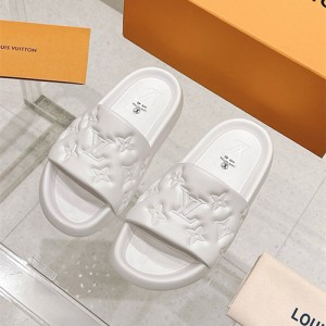 루이비통 남여공용 슬리퍼 L52382-1 2025/신상