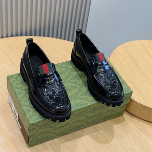 구찌 남성용 로퍼 G45439-2 2025/신상