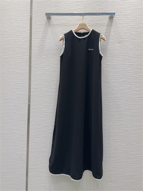 미우미우 민소매 원피스 M63202 2025/신상