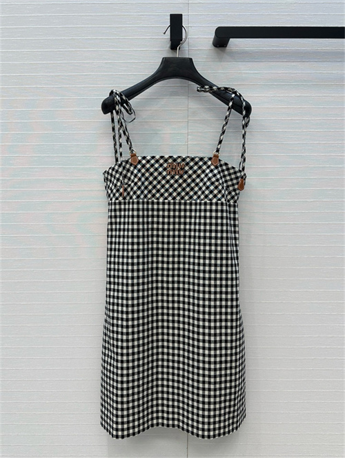 미우미우 민소매 원피스 M42902 2025/신상