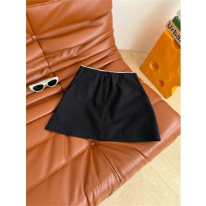 미우미우 스커트 M32406 2025/신상