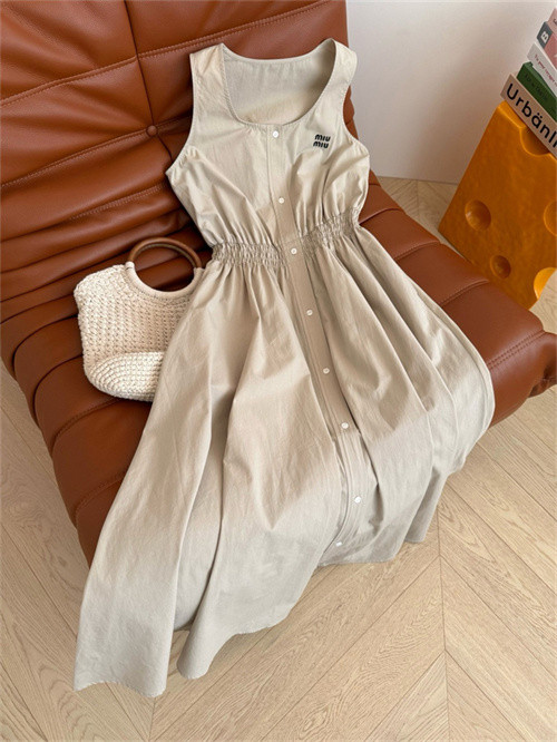 미우미우 민소매 원피스 M73552 2025/신상