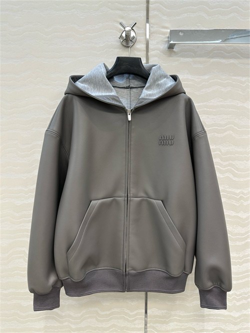 미우미우 양가죽 후드 자켓 M31150 2025/신상