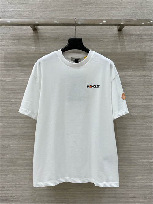 몽클레어 반팔 티셔츠 M71557 2025/신상