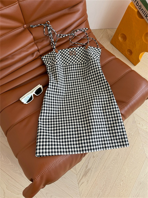 미우미우 민소매 원피스 M72803 2025/신상