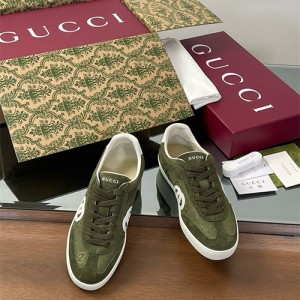 구찌 남여공용 스니커즈 G32281-2 2025/신상