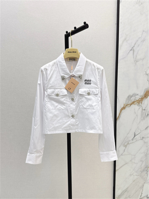 미우미우 긴팔 셔츠 M52908 2025/신상