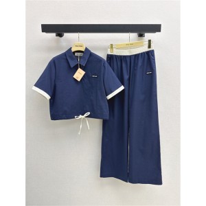 미우미우 반팔 셔츠 캐주얼 바지 세트 M63907 2025/신상