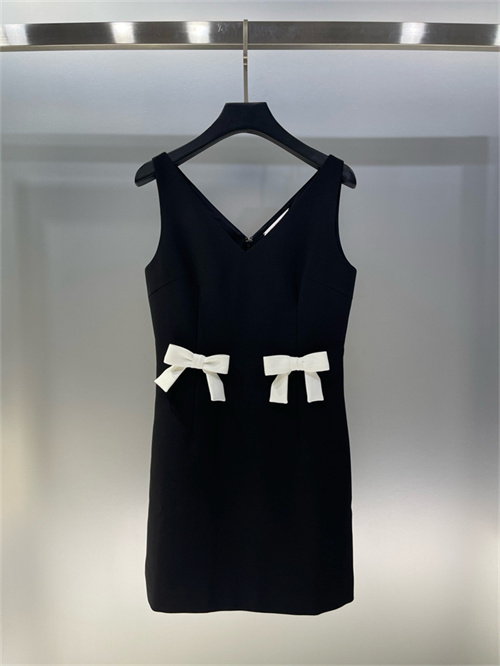 발렌티노 민소매 원피스 V33305 2025/신상