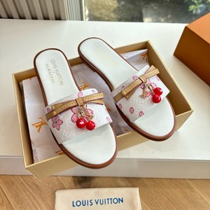 루이비통 여성용 슬리퍼 L78841-1 2025/신상