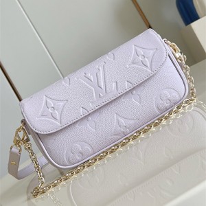 루이비통 윌릿 온 체인 숄더백 M82210 2025/신상