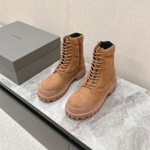 발렌시아가 남여공용 부츠 B93212-2 2025신상