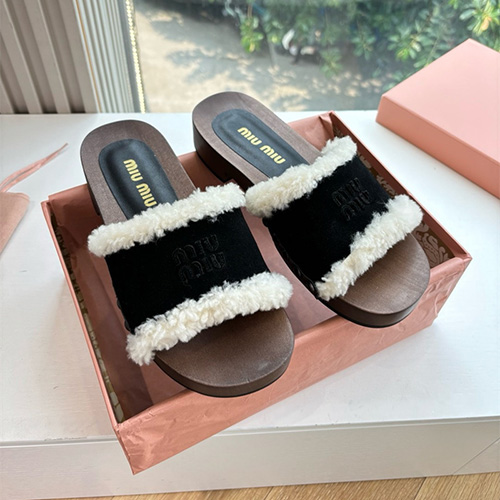 미우미우 여성용 슬리퍼 M99573-1 2025/신상