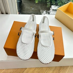 루이비통 여성용 단화 L67362-2 2025/신상