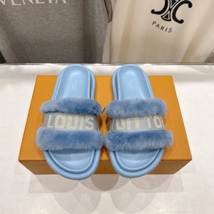 루이비통 여성용 슬리퍼 L68941-1 2025/신상