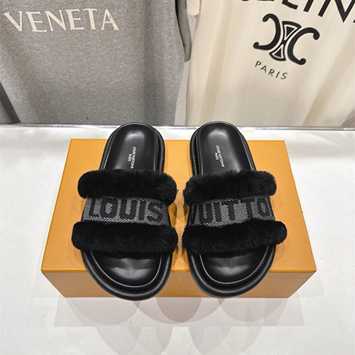 루이비통 여성용 슬리퍼 L68941-2 2025/신상