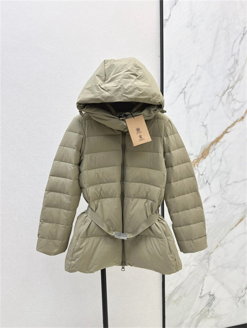 버버리 후드 패딩 자켓 (충전재-오리털) B36806 2025/신상