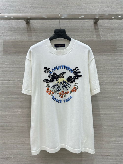 루이비통 반팔 티셔츠 L52607 2025/신상