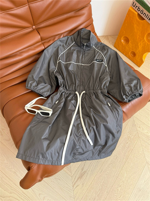 미우미우 원피스 M23306 2025/신상