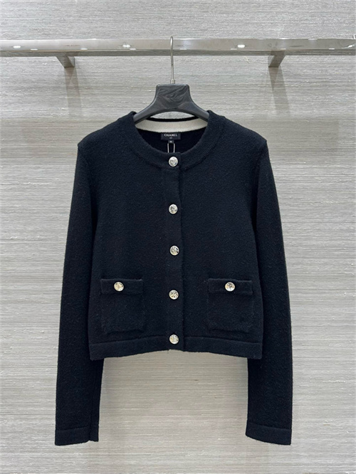 샤넬 긴팔 가디건 C62907 2025/신상