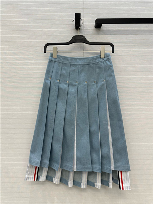 톰브라운 데님 스커트 T13409 2025/신상