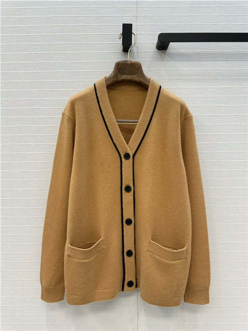 로로피아나 캐시미어 긴팔 가디건 L64605 2025/신상