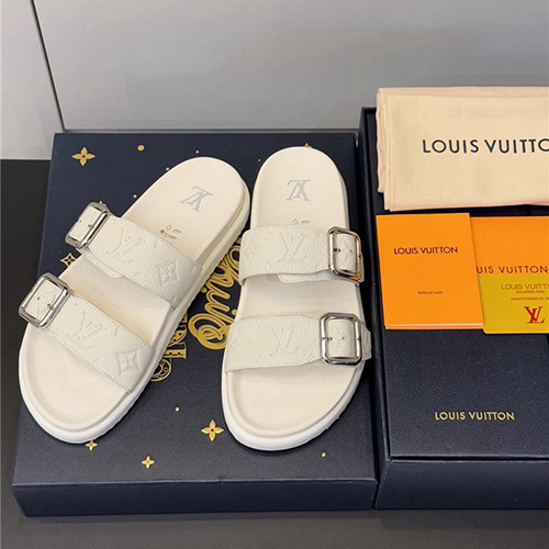 루이비통 남성용 샌들 L21556-1 2025/신상