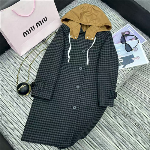 미우미우 바람막이 후드 코트 M43957 2025/신상