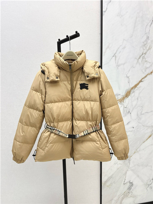 버버리 양면 후드 패딩 자켓 (충전재-거위털) B86909 2025/신상