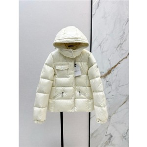 몽클레어 후드 패딩 자켓 (충전재-거위털) M85905 2025/신상