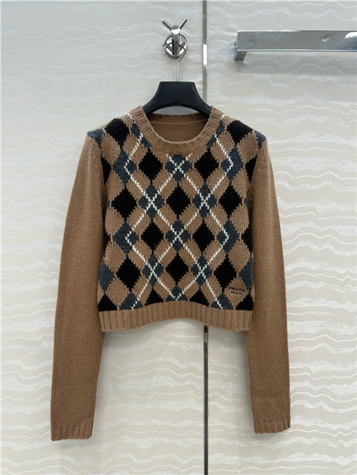 프라다 캐시미어 긴팔 니트 P63404 2025/신상