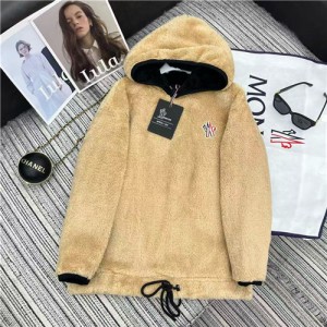 몽클레어 후드티 M32607 2025/신상