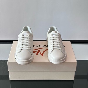 돌체앤가바나 남성용 스니커즈 D89624-1 2025/신상