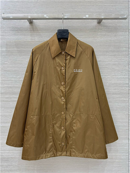 프라다 바람막이 자켓 P23408 2025/신상