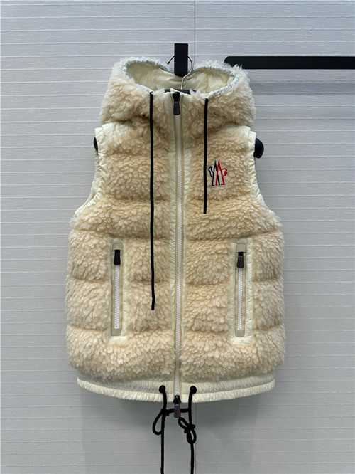 몽클레어 후드 패딩 조끼 M55501 2025/신상