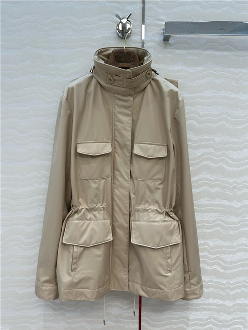 로로피아나 바람막이 후드 자켓 L95301 2025/신상