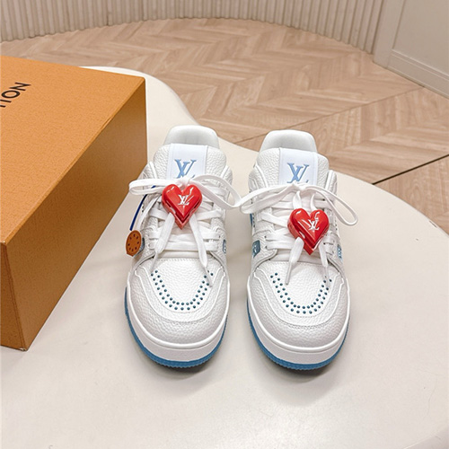 루이비통 남여공용 스니커즈 L96331-2 2025/신상