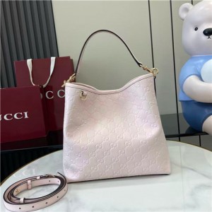 구찌 GG 엠블럼 스몰 숄더백 815103 2025/신상