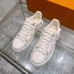 루이비통 여성용 스니커즈 L32867-1 2025/신상