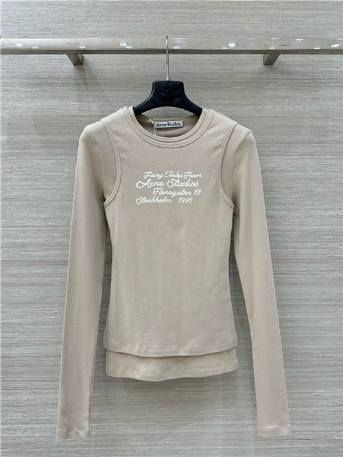 아크네 스튜디오 긴팔 티셔츠 A82102 2025/신상