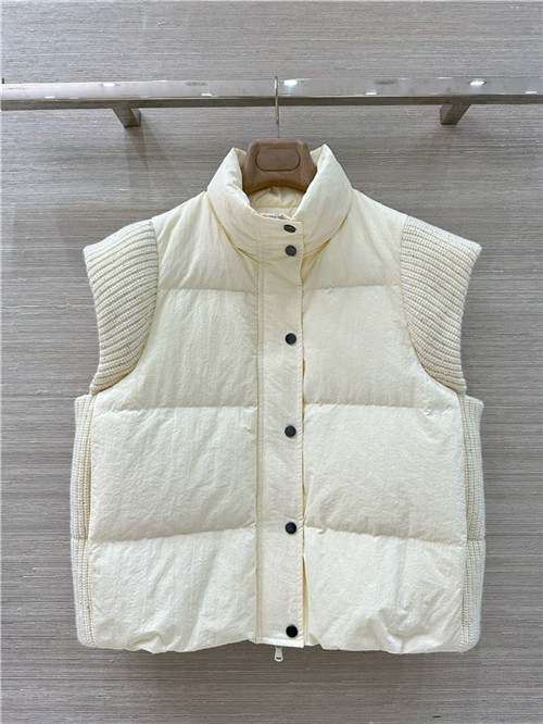 브루넬로 쿠치넬리 패딩 조끼 (충전재-거위털) B68501 2025/신상