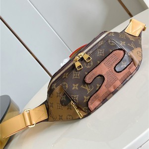 루이비통 러시 범백 M15271 2025/신상