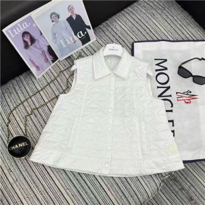 몽클레어 솜 조끼 M53104 2025/신상