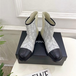샤넬 여성용 부츠 (굽높이3CM) C46213-2 2025/신상