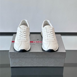 프라다 남성용 스니커즈 P99839-1 2025/신상
