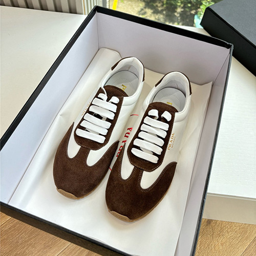 프라다 여성용 스니커즈 P69043-2 2025/신상