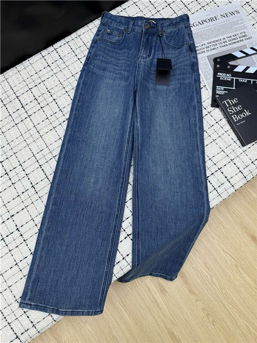 생로랑 청바지 Y12499 2025/신상