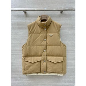 프라다 패딩 조끼 (충전재-오리털) P74704 2025/신상