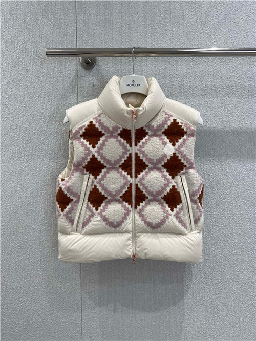 몽클레어 패딩 조끼 M27205 2025/신상