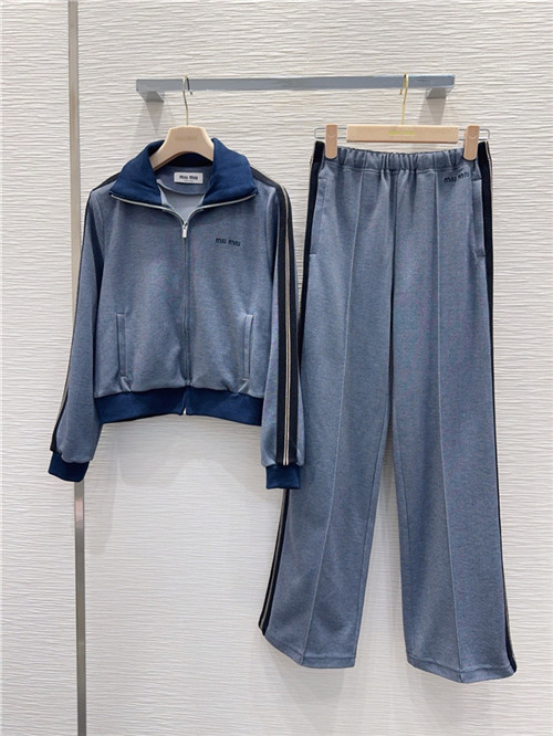 미우미우 트레이닝 세트 M54508 2025/신상